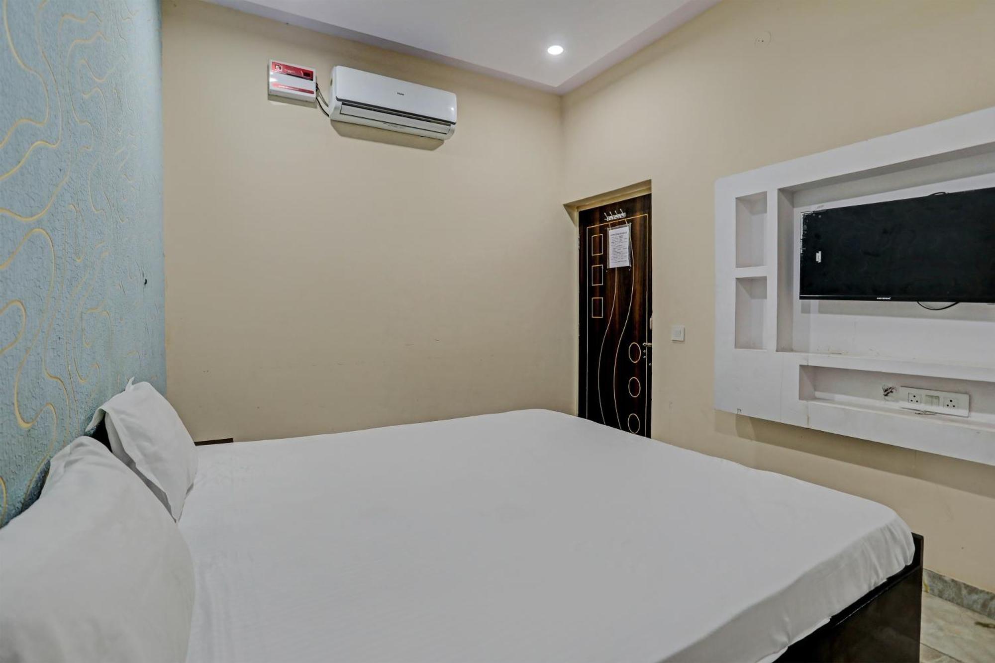 Dream Lounge Hotel Jalandhar Bagian luar foto