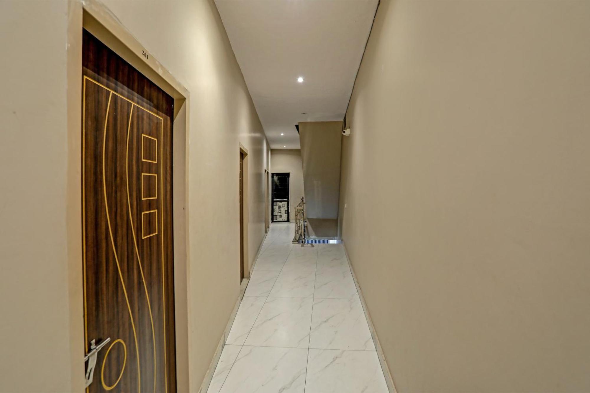 Dream Lounge Hotel Jalandhar Bagian luar foto